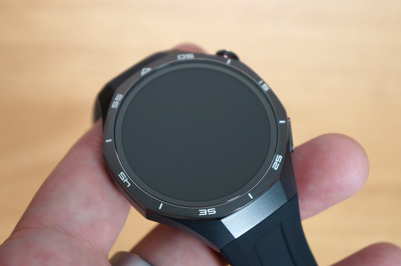 HUAWEI WATCH GT 5 Pro デザイン・質感、すべてが最高