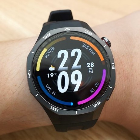 HUAWEI WATCH GT 5 Pro 文字盤の数が豊富