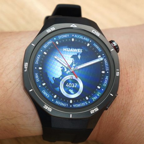 HUAWEI WATCH GT 5 Pro 文字盤の数が豊富