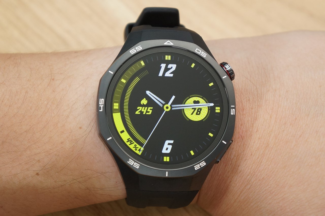 HUAWEI WATCH GT 5 Proのレビューまとめ